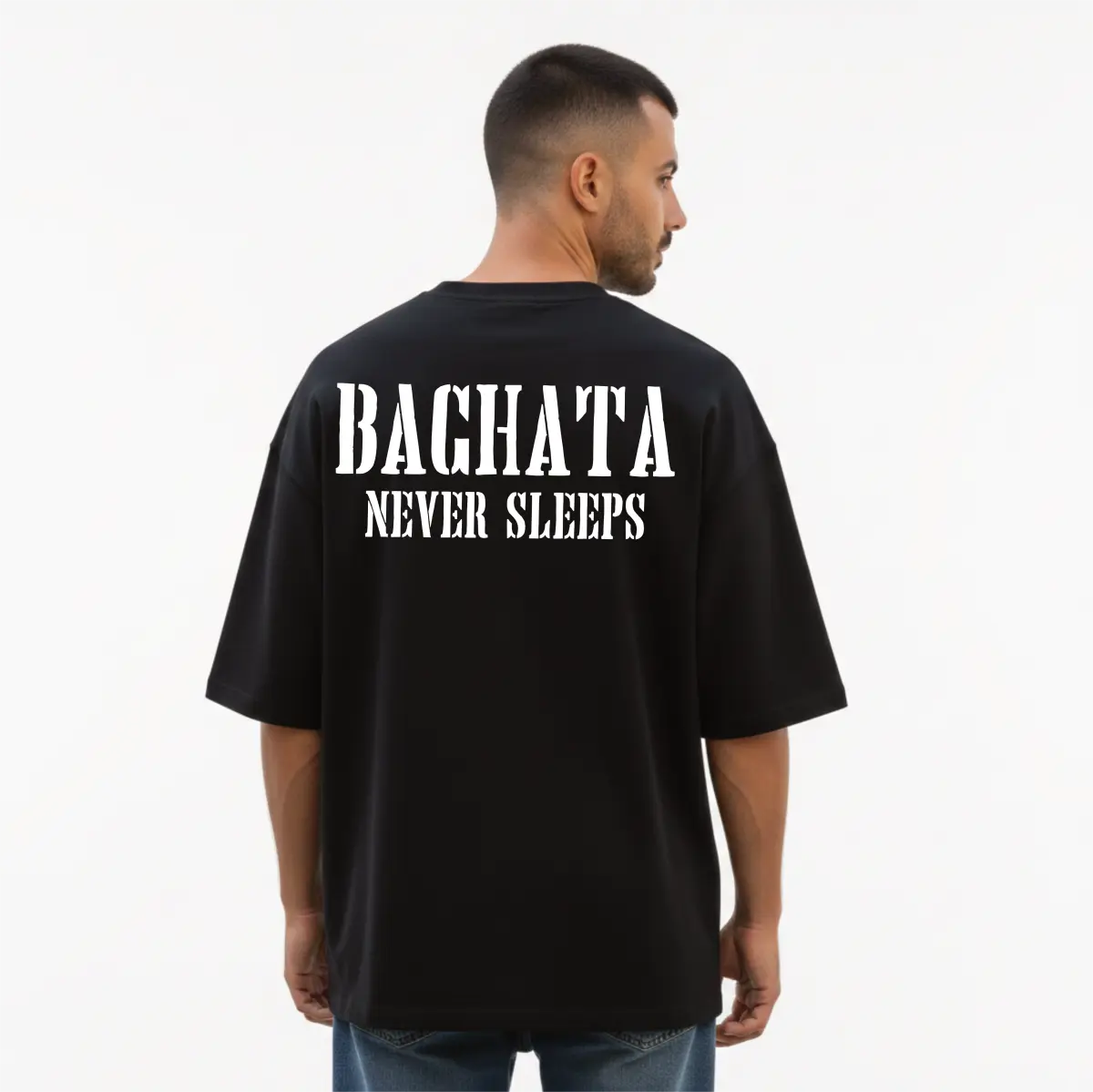 imagen de Playera Oversize Bachata Never Sleeps - Negro